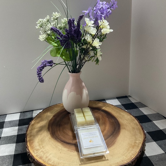 handmade lemon pound cake wax melt - Picture 3 of 7